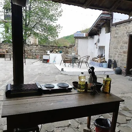 Risingsoul Villa & Yoga Barn Ostello *