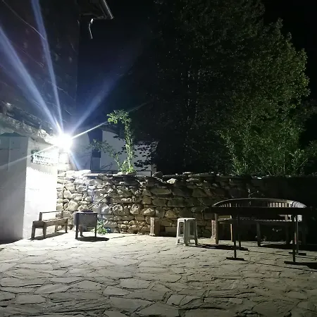 Risingsoul Villa & Yoga Barn Gabarevo